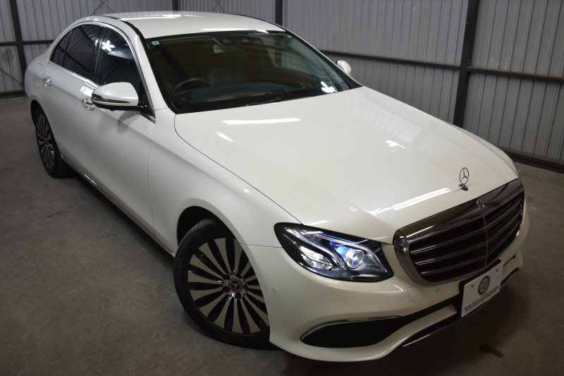 メルセデスベンツ Eクラス E400 4ﾏﾁｯｸ EXCLUSIVE ﾚｰﾀﾞｰｾｰﾌﾃｨP 333馬力V6 4WD ﾋｰﾀｰ黒革 HUD ﾃﾞｨｽﾄﾛ BSM Lﾁｪﾝｼﾞ 専用18AW ｷｰﾚｽGO PTS ﾌｯﾄﾄﾗﾝｸ 地ﾃﾞｼﾞﾅﾋﾞ 360ｶﾒﾗ ﾏﾙﾁｱﾝﾋﾞｴﾝﾄﾗｲﾄ 2年保証