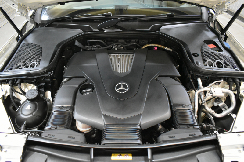 メルセデスベンツ Eクラス E400 4ﾏﾁｯｸ EXCLUSIVE ﾚｰﾀﾞｰｾｰﾌﾃｨP 333馬力V6 4WD ﾋｰﾀｰ黒革 HUD ﾃﾞｨｽﾄﾛ BSM Lﾁｪﾝｼﾞ 専用18AW ｷｰﾚｽGO PTS ﾌｯﾄﾄﾗﾝｸ 地ﾃﾞｼﾞﾅﾋﾞ 360ｶﾒﾗ ﾏﾙﾁｱﾝﾋﾞｴﾝﾄﾗｲﾄ 2年保証