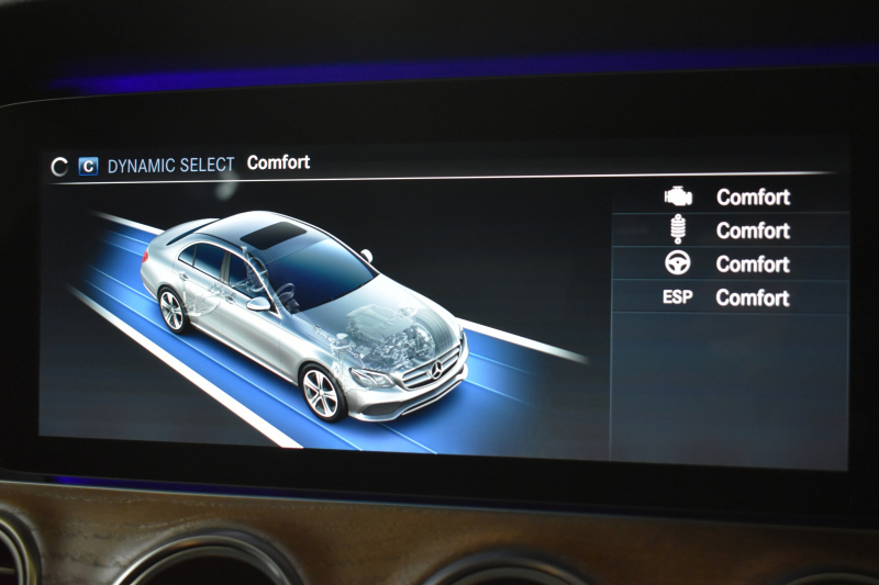 メルセデスベンツ Eクラス E400 4ﾏﾁｯｸ EXCLUSIVE ﾚｰﾀﾞｰｾｰﾌﾃｨP 333馬力V6 4WD ﾋｰﾀｰ黒革 HUD ﾃﾞｨｽﾄﾛ BSM Lﾁｪﾝｼﾞ 専用18AW ｷｰﾚｽGO PTS ﾌｯﾄﾄﾗﾝｸ 地ﾃﾞｼﾞﾅﾋﾞ 360ｶﾒﾗ ﾏﾙﾁｱﾝﾋﾞｴﾝﾄﾗｲﾄ 2年保証