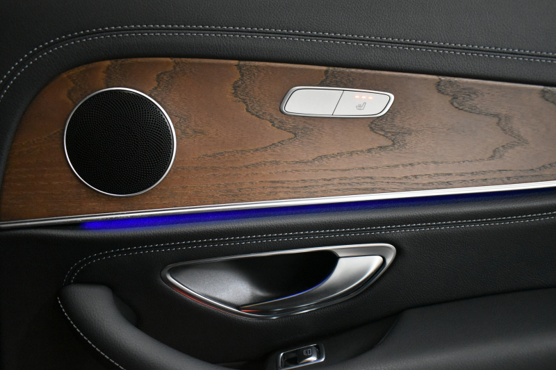 メルセデスベンツ Eクラス E400 4ﾏﾁｯｸ EXCLUSIVE ﾚｰﾀﾞｰｾｰﾌﾃｨP 333馬力V6 4WD ﾋｰﾀｰ黒革 HUD ﾃﾞｨｽﾄﾛ BSM Lﾁｪﾝｼﾞ 専用18AW ｷｰﾚｽGO PTS ﾌｯﾄﾄﾗﾝｸ 地ﾃﾞｼﾞﾅﾋﾞ 360ｶﾒﾗ ﾏﾙﾁｱﾝﾋﾞｴﾝﾄﾗｲﾄ 2年保証