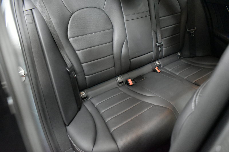 メルセデスベンツ Cクラス C200 ﾛｰﾚｳｽｴﾃﾞｨｼｮﾝ ｽﾎﾟｰﾂ+P ﾚｰﾀﾞｰｾｰﾌﾃｨP 最終特別仕様  9速 BSG搭載 ﾊﾟﾉﾗﾏｻﾝR HUD ﾋｰﾀｰ黒革 ﾃﾞｨｽﾄﾛ BSM Lｷｰﾌﾟ AMGｴｱﾛ18AW ｷｰﾚｽGo PTS 液晶ﾒｰﾀｰ LEDﾍｯﾄﾞﾗｲﾄ 地ﾃﾞｼﾞﾅﾋﾞ Bｶﾒﾗ 2年保証