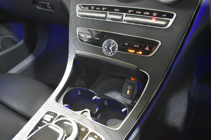 メルセデスベンツ Cクラス C200 ﾛｰﾚｳｽｴﾃﾞｨｼｮﾝ ｽﾎﾟｰﾂ+P ﾚｰﾀﾞｰｾｰﾌﾃｨP 最終特別仕様  9速 BSG搭載 ﾊﾟﾉﾗﾏｻﾝR HUD ﾋｰﾀｰ黒革 ﾃﾞｨｽﾄﾛ BSM Lｷｰﾌﾟ AMGｴｱﾛ18AW ｷｰﾚｽGo PTS 液晶ﾒｰﾀｰ LEDﾍｯﾄﾞﾗｲﾄ 地ﾃﾞｼﾞﾅﾋﾞ Bｶﾒﾗ 2年保証