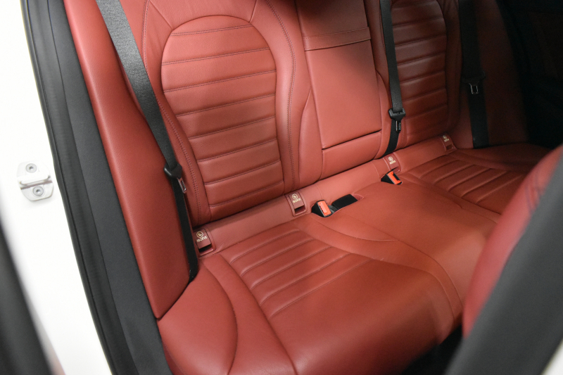 メルセデスベンツ Cクラス C250ｽﾎﾟｰﾂ ﾚｻﾞｰｴｸｽｸﾙｰｼﾌﾞ ﾚｰﾀﾞｰｾｰﾌﾃｨP ﾌﾞﾙﾒｽﾀｰS 1ｵｰﾅｰﾋｰﾀｰ付赤本革ｼｰﾄ ｷｰﾚｽGO ﾃﾞｨｽﾄﾛﾆｯｸ ﾌﾞﾗｲﾝﾄﾞｽﾎﾟｯﾄ LｷｰﾌﾟHUD AMGｴｱﾛ19AW 地ﾃﾞｼﾞBｶﾒﾗ PTS 2年保証