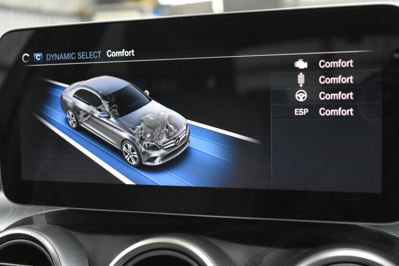 メルセデスベンツ Cクラス C200 ﾛｰﾚｳｽｴﾃﾞｨｼｮﾝ ｽﾎﾟｰﾂ＋P ﾚｰﾀﾞｰｾｰﾌﾃｨP 最終特別仕様 MEｺﾈ BSG搭載 ﾋｰﾀｰ黒革 ﾃﾞｨｽﾄﾛ BSM Lｷｰﾌﾟ AMGｴｱﾛ18AW 液晶ﾒｰﾀｰ HUD 地ﾃﾞｼﾞﾅﾋﾞ ﾊﾞｯｸｶﾒﾗ 2年保証