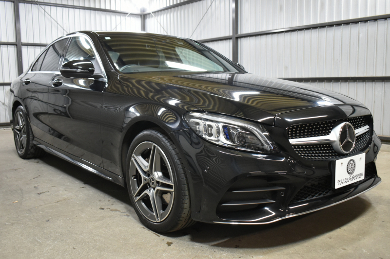 メルセデスベンツ Cクラス C200 ﾛｰﾚｳｽｴﾃﾞｨｼｮﾝ ｽﾎﾟｰﾂ＋P ﾚｰﾀﾞｰｾｰﾌﾃｨP 最終特別仕様 MEｺﾈ BSG搭載 ﾋｰﾀｰ黒革 ﾃﾞｨｽﾄﾛ BSM Lｷｰﾌﾟ AMGｴｱﾛ18AW 液晶ﾒｰﾀｰ HUD 地ﾃﾞｼﾞﾅﾋﾞ ﾊﾞｯｸｶﾒﾗ 2年保証