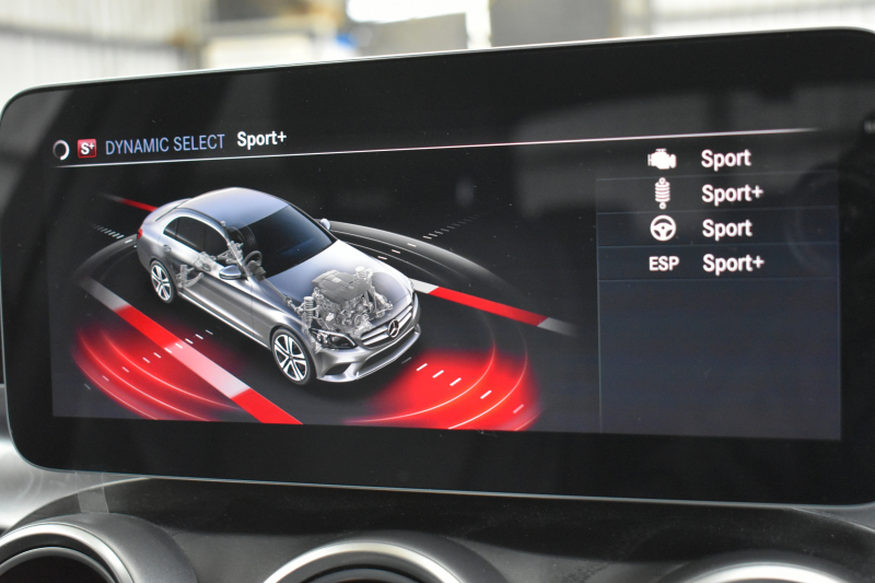 メルセデスベンツ Cクラス C200 ﾛｰﾚｳｽｴﾃﾞｨｼｮﾝ ｽﾎﾟｰﾂ＋P ﾚｰﾀﾞｰｾｰﾌﾃｨP 最終特別仕様 MEｺﾈ BSG搭載 ﾋｰﾀｰ黒革 ﾃﾞｨｽﾄﾛ BSM Lｷｰﾌﾟ AMGｴｱﾛ18AW 液晶ﾒｰﾀｰ HUD 地ﾃﾞｼﾞﾅﾋﾞ ﾊﾞｯｸｶﾒﾗ 2年保証