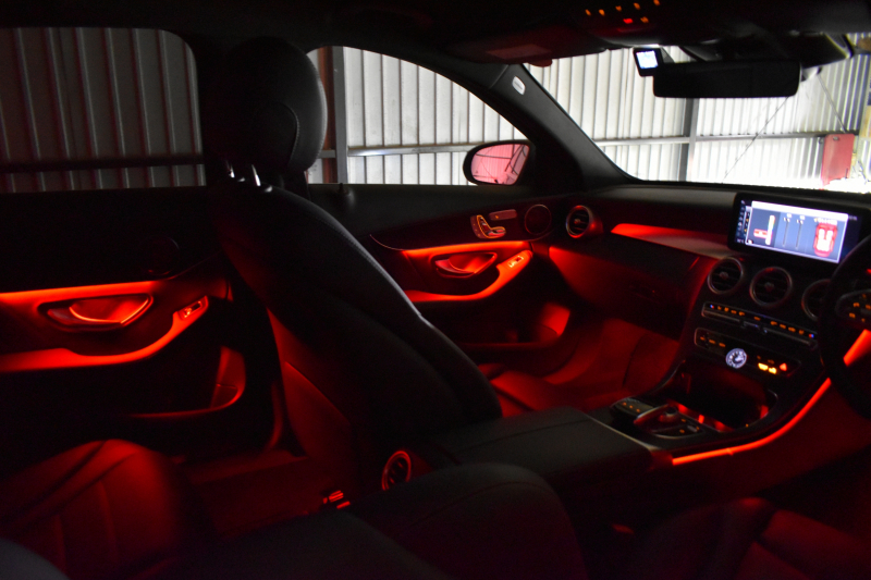 メルセデスベンツ Cクラス C200 ﾛｰﾚｳｽｴﾃﾞｨｼｮﾝ ｽﾎﾟｰﾂ＋P ﾚｰﾀﾞｰｾｰﾌﾃｨP 最終特別仕様 MEｺﾈ BSG搭載 ﾋｰﾀｰ黒革 ﾃﾞｨｽﾄﾛ BSM Lｷｰﾌﾟ AMGｴｱﾛ18AW 液晶ﾒｰﾀｰ HUD 地ﾃﾞｼﾞﾅﾋﾞ ﾊﾞｯｸｶﾒﾗ 2年保証