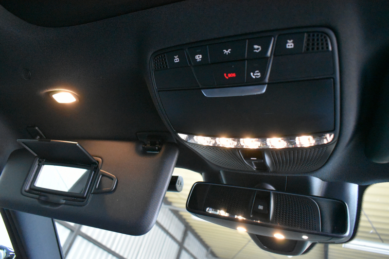 メルセデスベンツ Eクラス E200ﾜｺﾞﾝ AVG BSG搭載 AMGﾗｲﾝ ｴｸｽｸﾙｰｼﾌﾞP ﾚｰﾀﾞｰｾｰﾌﾃｨP ﾊﾟﾉﾗﾏｻﾝﾙｰﾌ 革 AMGｴｱﾛ19AW ﾌﾞﾙﾒｽﾀｰS HUD ｴｱﾊﾞﾗﾝｽP ﾅﾋﾞTV 360ｶﾒﾗ ﾌｯﾄｹﾞｰﾄ ﾃﾞｨｽﾄﾛﾆｯｸ ﾌﾞﾗｲﾝﾄﾞS 2年保証