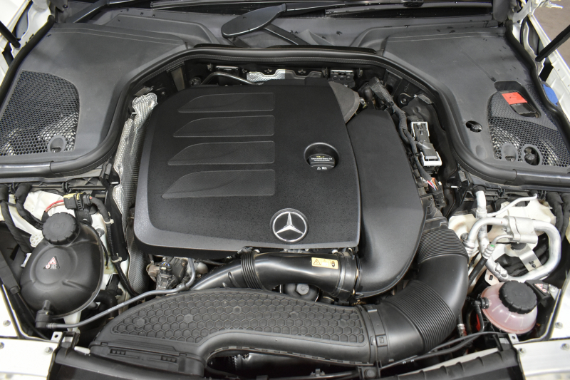 メルセデスベンツ Eクラス E200ﾜｺﾞﾝ AVG BSG搭載 AMGﾗｲﾝ ｴｸｽｸﾙｰｼﾌﾞP ﾚｰﾀﾞｰｾｰﾌﾃｨP ﾊﾟﾉﾗﾏｻﾝﾙｰﾌ 革 AMGｴｱﾛ19AW ﾌﾞﾙﾒｽﾀｰS HUD ｴｱﾊﾞﾗﾝｽP ﾅﾋﾞTV 360ｶﾒﾗ ﾌｯﾄｹﾞｰﾄ ﾃﾞｨｽﾄﾛﾆｯｸ ﾌﾞﾗｲﾝﾄﾞS 2年保証