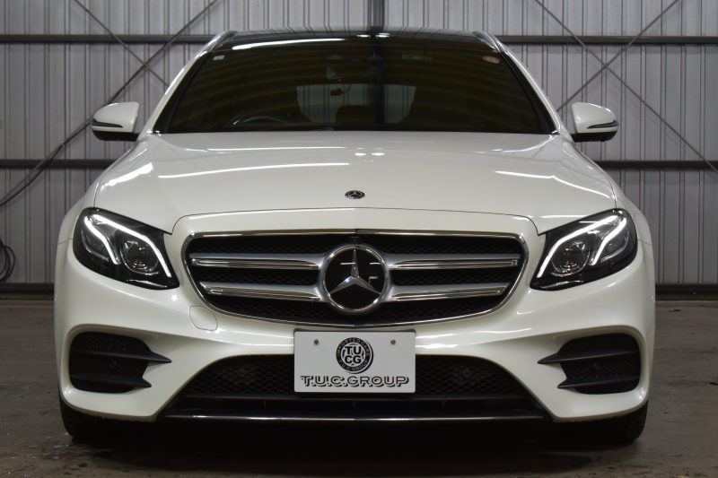 メルセデスベンツ Eクラス E200ﾜｺﾞﾝ AVG BSG搭載 AMGﾗｲﾝ ｴｸｽｸﾙｰｼﾌﾞP ﾚｰﾀﾞｰｾｰﾌﾃｨP ﾊﾟﾉﾗﾏｻﾝﾙｰﾌ 革 AMGｴｱﾛ19AW ﾌﾞﾙﾒｽﾀｰS HUD ｴｱﾊﾞﾗﾝｽP ﾅﾋﾞTV 360ｶﾒﾗ ﾌｯﾄｹﾞｰﾄ ﾃﾞｨｽﾄﾛﾆｯｸ ﾌﾞﾗｲﾝﾄﾞS 2年保証