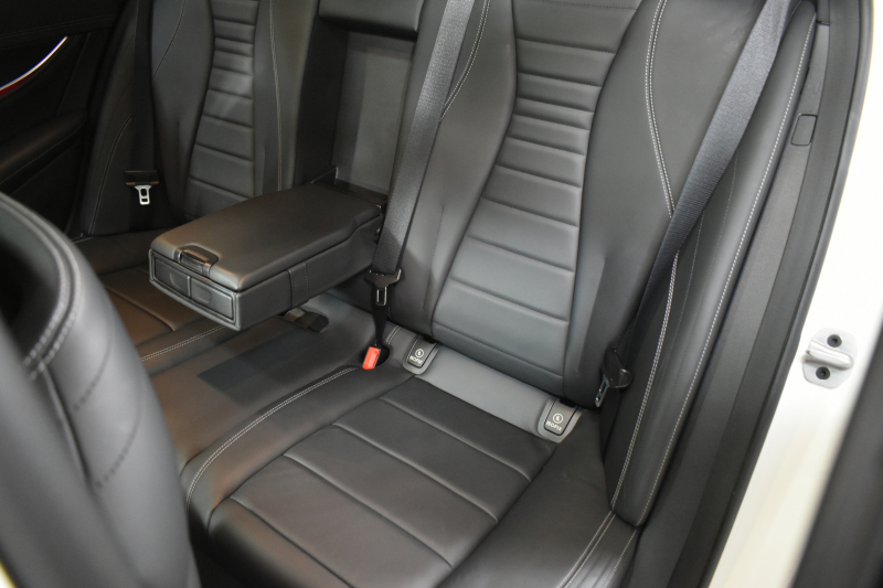 メルセデスベンツ Eクラス E200ﾜｺﾞﾝ AVG BSG搭載 AMGﾗｲﾝ ｴｸｽｸﾙｰｼﾌﾞP ﾚｰﾀﾞｰｾｰﾌﾃｨP ﾊﾟﾉﾗﾏｻﾝﾙｰﾌ 革 AMGｴｱﾛ19AW ﾌﾞﾙﾒｽﾀｰS HUD ｴｱﾊﾞﾗﾝｽP ﾅﾋﾞTV 360ｶﾒﾗ ﾌｯﾄｹﾞｰﾄ ﾃﾞｨｽﾄﾛﾆｯｸ ﾌﾞﾗｲﾝﾄﾞS 2年保証