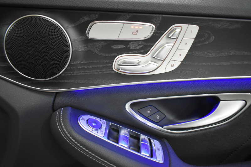 メルセデスベンツ Cクラス C200 ﾛｰﾚｳｽｴﾃﾞｨｼｮﾝ ｽﾎﾟｰﾂ＋P ﾚｰﾀﾞｰｾｰﾌﾃｨP 最終特別仕様 MEｺﾈ BSG搭載 ﾋｰﾀｰ黒革 ﾃﾞｨｽﾄﾛ BSM Lｷｰﾌﾟ AMGｴｱﾛ18AW 液晶ﾒｰﾀｰ HUD 地ﾃﾞｼﾞﾅﾋﾞ ﾊﾞｯｸｶﾒﾗ 2年保証