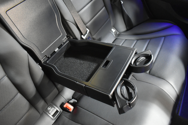 メルセデスベンツ Cクラス C200 ﾛｰﾚｳｽｴﾃﾞｨｼｮﾝ ｽﾎﾟｰﾂ＋P ﾚｰﾀﾞｰｾｰﾌﾃｨP 最終特別仕様 MEｺﾈ BSG搭載 ﾋｰﾀｰ黒革 ﾃﾞｨｽﾄﾛ BSM Lｷｰﾌﾟ AMGｴｱﾛ18AW 液晶ﾒｰﾀｰ HUD 地ﾃﾞｼﾞﾅﾋﾞ ﾊﾞｯｸｶﾒﾗ 2年保証