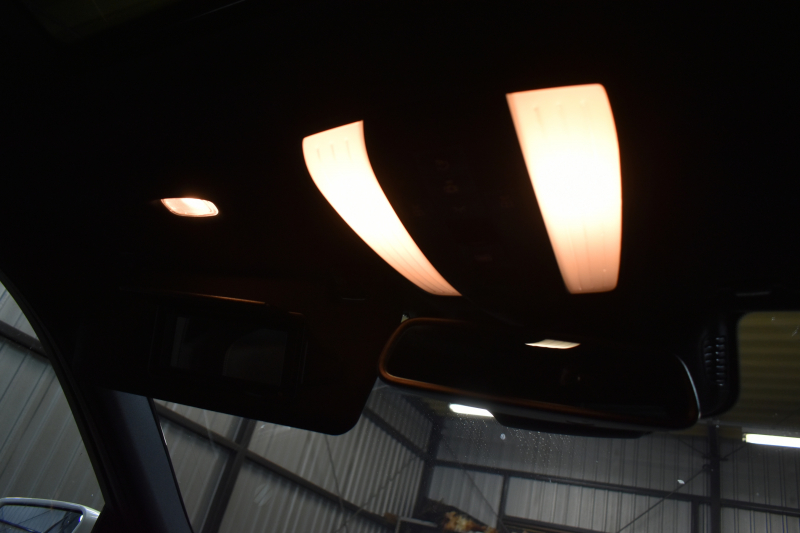 メルセデスベンツ Eクラス E250ﾜｺﾞﾝ AVG AMGｽﾎﾟｰﾂP ﾚｰﾀﾞｰｾｰﾌﾃｨP 後期 ﾊﾟﾉﾗﾏｻﾝﾙｰﾌ 革 AMGｴｱﾛ18AW ﾃﾞｨｽﾄﾛﾆｯｸ ﾌﾞﾗｲﾝﾄﾞｽﾎﾟｯﾄ ﾚｰﾝｷｰﾌﾟ ｱﾝﾋﾞｴﾝﾄﾗｲﾄ LEDﾍｯﾄﾞﾗｲﾄ ﾅﾋﾞTV ﾊﾞｯｸｶﾒﾗ ｷｰﾚｽｺﾞｰ ｵｰﾄﾃｰﾙｹﾞｰﾄ 2年保証