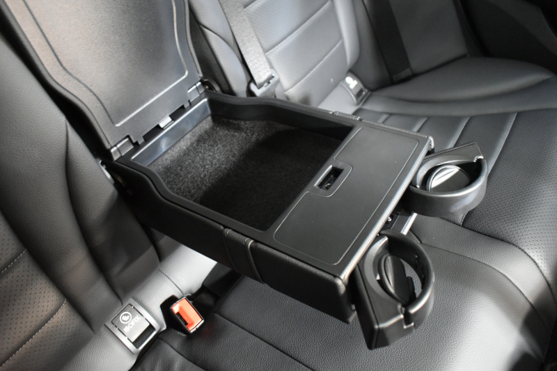 メルセデスベンツ Cクラス C180 ﾜｺﾞﾝ ﾛｰﾚｳｽｴﾃﾞｨｼｮﾝ ﾚｰﾀﾞｰｾｰﾌﾃｨP 特別仕様車 MEｺﾈｸﾄ ﾊﾟﾉﾗﾏｻﾝﾙｰﾌ ﾋｰﾀｰ黒革 ﾃﾞｨｽﾄﾛ BSM Lｷｰﾌﾟ AMGｴｱﾛ18AW ｷｰﾚｽGO PTS 電動ﾘｱｹﾞｰﾄ LEDﾍｯﾄﾞﾗｲﾄ 地ﾃﾞｼﾞﾅﾋﾞ Bｶﾒﾗ 2年保証