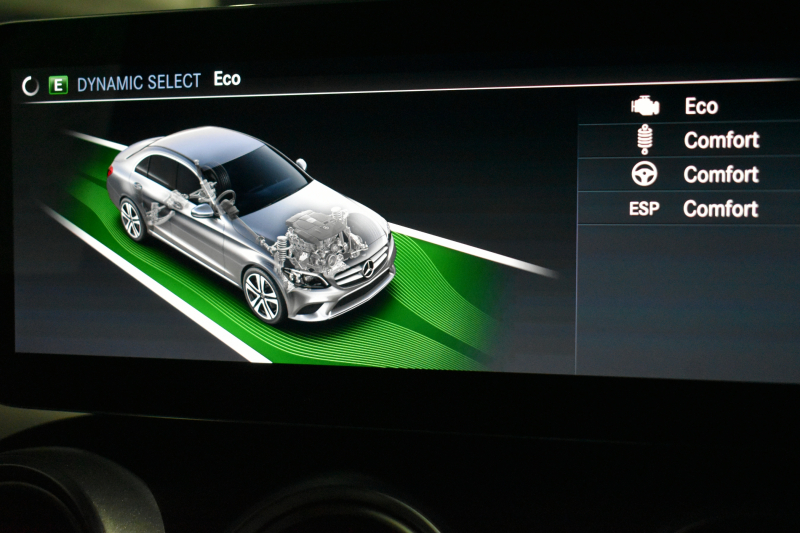 メルセデスベンツ Cクラス C200 AVG AMGﾗｲﾝ ﾚｻﾞｰｴｸｽｸﾙｰｼﾌﾞP ﾚｰﾀﾞｰｾｰﾌﾃｨP 後期 ﾊﾟﾉﾗﾏｻﾝﾙｰﾌ 革 ﾌﾞﾙﾒｽﾀｰS HUD ｴｱﾊﾞﾗﾝｽP 液晶ﾒｰﾀｰ ﾌｯﾄﾄﾗﾝｸ AMGｴｱﾛ18AW ﾃﾞｨｽﾄﾛ ﾌﾞﾗｲﾝﾄﾞS ﾚｰﾝｷｰﾌﾟ ﾅﾋﾞTV Bｶﾒﾗ ｷｰﾚｽｺﾞｰ 2年保証