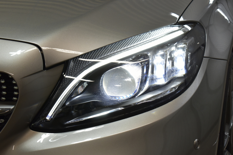 メルセデスベンツ Cクラス C200 AVG AMGﾗｲﾝ ﾚｻﾞｰｴｸｽｸﾙｰｼﾌﾞP ﾚｰﾀﾞｰｾｰﾌﾃｨP 後期 ﾊﾟﾉﾗﾏｻﾝﾙｰﾌ 革 ﾌﾞﾙﾒｽﾀｰS HUD ｴｱﾊﾞﾗﾝｽP 液晶ﾒｰﾀｰ ﾌｯﾄﾄﾗﾝｸ AMGｴｱﾛ18AW ﾃﾞｨｽﾄﾛ ﾌﾞﾗｲﾝﾄﾞS ﾚｰﾝｷｰﾌﾟ ﾅﾋﾞTV Bｶﾒﾗ ｷｰﾚｽｺﾞｰ 2年保証