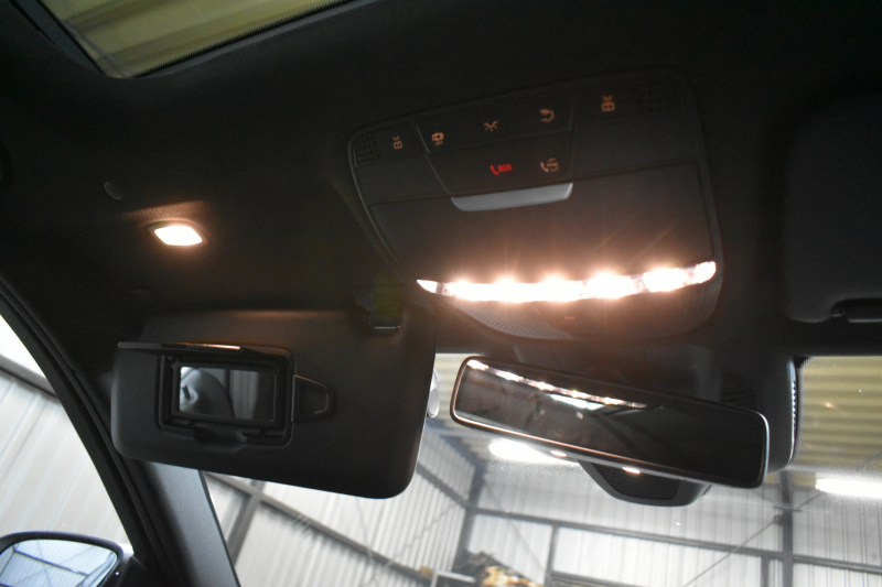 メルセデスベンツ Cクラス C200 AVG AMGﾗｲﾝ ﾚｻﾞｰｴｸｽｸﾙｰｼﾌﾞP ﾚｰﾀﾞｰｾｰﾌﾃｨP 後期 ﾊﾟﾉﾗﾏｻﾝﾙｰﾌ 革 ﾌﾞﾙﾒｽﾀｰS HUD ｴｱﾊﾞﾗﾝｽP 液晶ﾒｰﾀｰ ﾌｯﾄﾄﾗﾝｸ AMGｴｱﾛ18AW ﾃﾞｨｽﾄﾛ ﾌﾞﾗｲﾝﾄﾞS ﾚｰﾝｷｰﾌﾟ ﾅﾋﾞTV Bｶﾒﾗ ｷｰﾚｽｺﾞｰ 2年保証