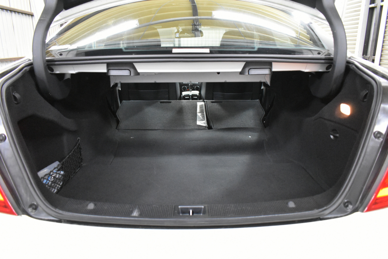 メルセデスベンツ Cクラス C200BE AVG ﾚｰﾀﾞｰｾｰﾌﾃｨP後期型 ﾃﾞｨｽﾄﾛﾆｯｸﾌﾟﾗｽ ﾌﾞﾗｲﾝﾄﾞｽﾎﾟｯﾄ ｷｰﾚｽGo AMGｴｱﾛ ﾊﾟｰｸﾄﾛﾆｯｸ 地デジBｶﾒﾗ 2年保証