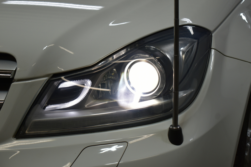 メルセデスベンツ Cクラス C200BE AVG ﾚｰﾀﾞｰｾｰﾌﾃｨP後期型 ﾃﾞｨｽﾄﾛﾆｯｸﾌﾟﾗｽ ﾌﾞﾗｲﾝﾄﾞｽﾎﾟｯﾄ ｷｰﾚｽGo AMGｴｱﾛ ﾊﾟｰｸﾄﾛﾆｯｸ 地デジBｶﾒﾗ 2年保証