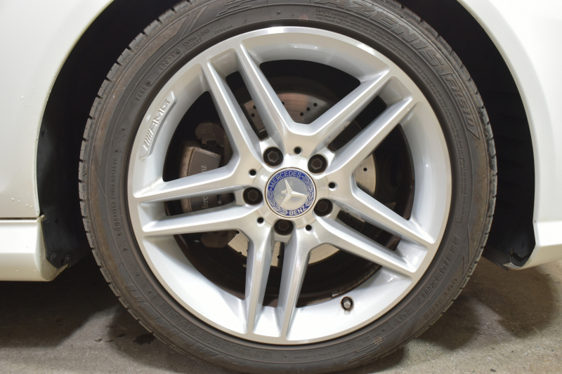 メルセデスベンツ Cクラス C200BE AVG ﾚｰﾀﾞｰｾｰﾌﾃｨP後期型 ﾃﾞｨｽﾄﾛﾆｯｸﾌﾟﾗｽ ﾌﾞﾗｲﾝﾄﾞｽﾎﾟｯﾄ ｷｰﾚｽGo AMGｴｱﾛ ﾊﾟｰｸﾄﾛﾆｯｸ 地デジBｶﾒﾗ 2年保証