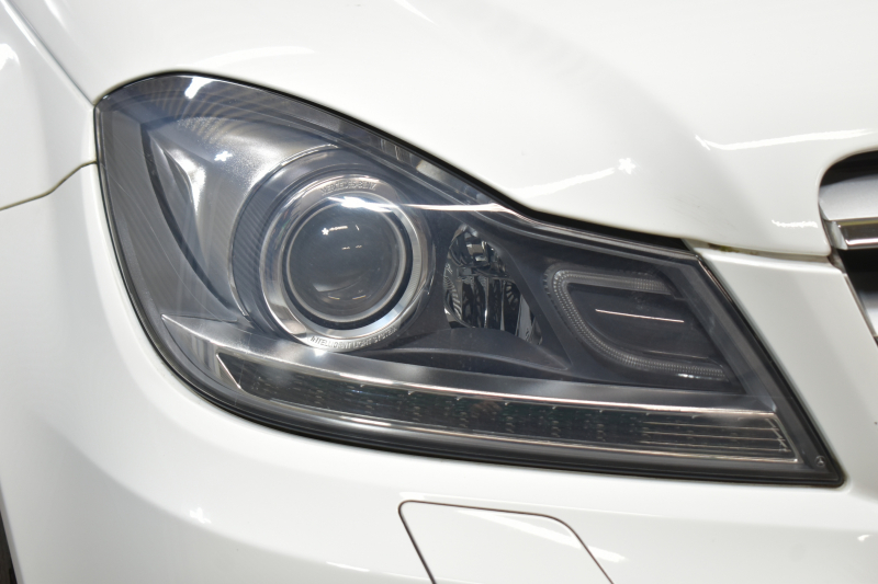 メルセデスベンツ Cクラス C200BE AVG ﾚｰﾀﾞｰｾｰﾌﾃｨP後期型 ﾃﾞｨｽﾄﾛﾆｯｸﾌﾟﾗｽ ﾌﾞﾗｲﾝﾄﾞｽﾎﾟｯﾄ ｷｰﾚｽGo AMGｴｱﾛ ﾊﾟｰｸﾄﾛﾆｯｸ 地デジBｶﾒﾗ 2年保証