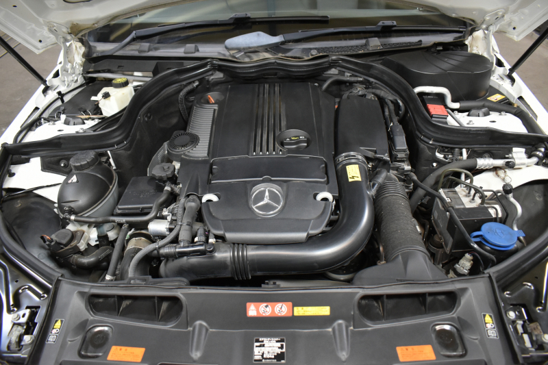 メルセデスベンツ Cクラス C200BE AVG ﾚｰﾀﾞｰｾｰﾌﾃｨP後期型 ﾃﾞｨｽﾄﾛﾆｯｸﾌﾟﾗｽ ﾌﾞﾗｲﾝﾄﾞｽﾎﾟｯﾄ ｷｰﾚｽGo AMGｴｱﾛ ﾊﾟｰｸﾄﾛﾆｯｸ 地デジBｶﾒﾗ 2年保証