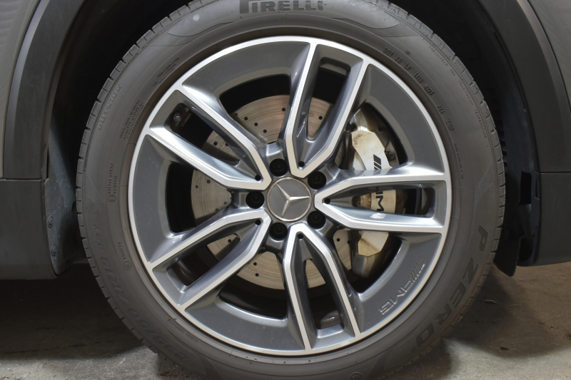 AMG GLB MercedesAMG GLB35 4ﾏﾁｯｸ AMGｱﾄﾞﾊﾞﾝｽﾄﾞ＆ﾊﾟﾌｫｰﾏﾝｽP ﾚｰﾀﾞｰｾｰﾌﾃｨP  ﾊﾟﾉﾗﾏｻﾝﾙｰﾌ ﾋｰﾀｰ黒/赤革 対話式ﾅﾋﾞ ﾃﾞｨｽﾄﾛﾆｯｸ ﾌﾞﾗｲﾝﾄﾞｽﾎﾟｯﾄ ﾚｰﾝｷｰﾌﾟ AMGｴｱﾛ19AW ｷｰﾚｽGO PTS ﾍｯﾄﾞｱｯﾌﾟD  地ﾃﾞｼﾞﾅﾋﾞ 360ｶﾒﾗ