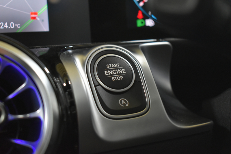 AMG GLB MercedesAMG GLB35 4ﾏﾁｯｸ AMGｱﾄﾞﾊﾞﾝｽﾄﾞ＆ﾊﾟﾌｫｰﾏﾝｽP ﾚｰﾀﾞｰｾｰﾌﾃｨP  ﾊﾟﾉﾗﾏｻﾝﾙｰﾌ ﾋｰﾀｰ黒/赤革 対話式ﾅﾋﾞ ﾃﾞｨｽﾄﾛﾆｯｸ ﾌﾞﾗｲﾝﾄﾞｽﾎﾟｯﾄ ﾚｰﾝｷｰﾌﾟ AMGｴｱﾛ19AW ｷｰﾚｽGO PTS ﾍｯﾄﾞｱｯﾌﾟD  地ﾃﾞｼﾞﾅﾋﾞ 360ｶﾒﾗ