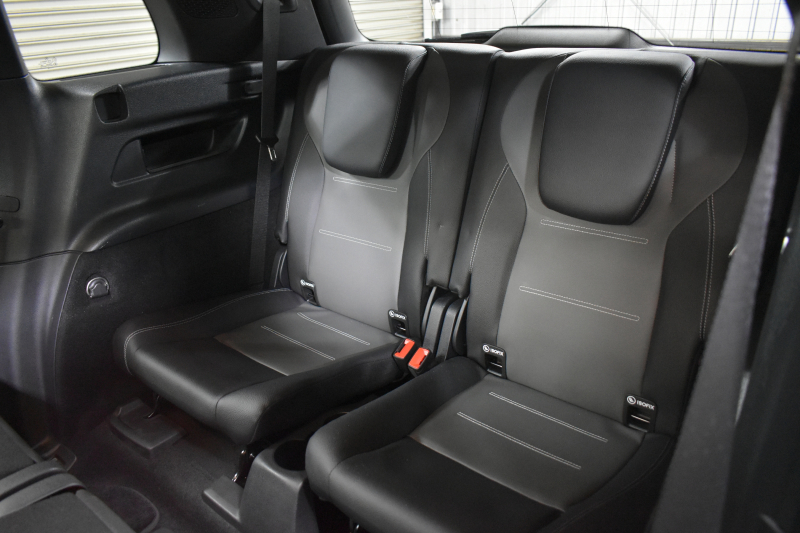 AMG GLB MercedesAMG GLB35 4ﾏﾁｯｸ AMGｱﾄﾞﾊﾞﾝｽﾄﾞ＆ﾊﾟﾌｫｰﾏﾝｽP ﾚｰﾀﾞｰｾｰﾌﾃｨP  ﾊﾟﾉﾗﾏｻﾝﾙｰﾌ ﾋｰﾀｰ黒/赤革 対話式ﾅﾋﾞ ﾃﾞｨｽﾄﾛﾆｯｸ ﾌﾞﾗｲﾝﾄﾞｽﾎﾟｯﾄ ﾚｰﾝｷｰﾌﾟ AMGｴｱﾛ19AW ｷｰﾚｽGO PTS ﾍｯﾄﾞｱｯﾌﾟD  地ﾃﾞｼﾞﾅﾋﾞ 360ｶﾒﾗ