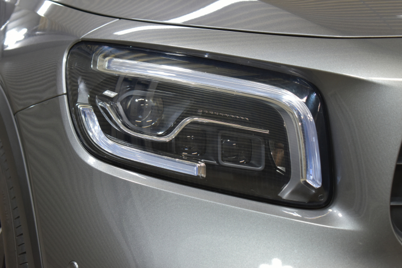 AMG GLB MercedesAMG GLB35 4ﾏﾁｯｸ AMGｱﾄﾞﾊﾞﾝｽﾄﾞ＆ﾊﾟﾌｫｰﾏﾝｽP ﾚｰﾀﾞｰｾｰﾌﾃｨP  ﾊﾟﾉﾗﾏｻﾝﾙｰﾌ ﾋｰﾀｰ黒/赤革 対話式ﾅﾋﾞ ﾃﾞｨｽﾄﾛﾆｯｸ ﾌﾞﾗｲﾝﾄﾞｽﾎﾟｯﾄ ﾚｰﾝｷｰﾌﾟ AMGｴｱﾛ19AW ｷｰﾚｽGO PTS ﾍｯﾄﾞｱｯﾌﾟD  地ﾃﾞｼﾞﾅﾋﾞ 360ｶﾒﾗ