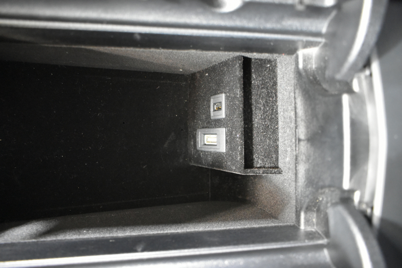 メルセデスベンツ Cクラス C200ﾜｺﾞﾝ AVG AMGﾗｲﾝ ﾚｰﾀﾞｰSP 後期型 ﾃﾞｨｽﾄﾛ Lﾁｪﾝｼﾞ 誤発進 ﾋｰﾀｰ黒革 AMGｴｱﾛ18AW ｷｰﾚｽGo PTS 電動Rｹﾞｰﾄ 地ﾃﾞｼﾞBｶﾒﾗ 2年保証