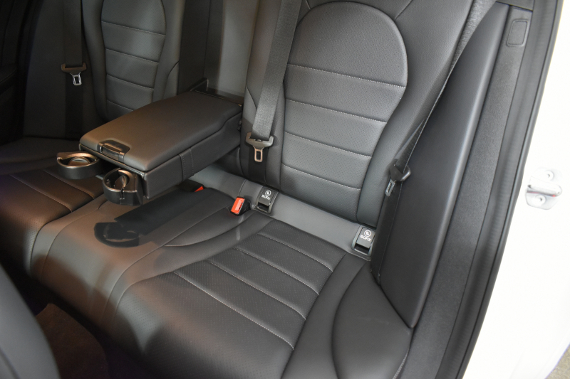 メルセデスベンツ Cクラス C200ﾜｺﾞﾝ AVG AMGﾗｲﾝ ﾚｰﾀﾞｰｾｰﾌﾃｨP 後期 AMGｴｱﾛ18AW ｴｱｻｽ 革 ﾃﾞｨｽﾄﾛﾆｯｸ ﾌﾞﾗｲﾝﾄﾞｽﾎﾟｯﾄ ﾚｰﾝｷｰﾌﾟ ﾅﾋﾞTV ﾊﾞｯｸｶﾒﾗ ｵｰﾄﾃｰﾙｹﾞｰﾄ ｷｰﾚｽｺﾞｰ 2年保証