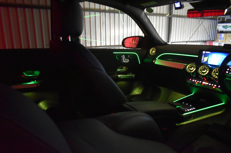 メルセデスベンツ GLB GLB250 4ﾏﾁｯｸ ｽﾎﾟｰﾂ AMGﾗｲﾝ ﾅｲﾄP ﾚｰﾀﾞｰｾｰﾌﾃｨP 黒革 AMGｴｱﾛ20AW MBUXﾅﾋﾞTV 360ｶﾒﾗ ﾃﾞｨｽﾄﾛﾆｯｸ ﾌﾞﾗｲﾝﾄﾞｽﾎﾟｯﾄ ﾚｰﾝｷｰﾌﾟ ｷｰﾚｽGO ﾌｯﾄｹﾞｰﾄ ﾜｲﾔﾚｽﾁｬｰｼﾞ ﾏﾙﾁｶﾗｰｱﾝﾋﾞｴﾝﾄ 3列ｼｰﾄ7人乗 2年保証