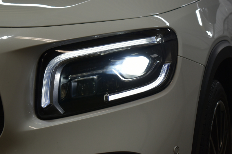 メルセデスベンツ GLB GLB250 4ﾏﾁｯｸ ｽﾎﾟｰﾂ AMGﾗｲﾝ ﾅｲﾄP ﾚｰﾀﾞｰｾｰﾌﾃｨP 黒革 AMGｴｱﾛ20AW MBUXﾅﾋﾞTV 360ｶﾒﾗ ﾃﾞｨｽﾄﾛﾆｯｸ ﾌﾞﾗｲﾝﾄﾞｽﾎﾟｯﾄ ﾚｰﾝｷｰﾌﾟ ｷｰﾚｽGO ﾌｯﾄｹﾞｰﾄ ﾜｲﾔﾚｽﾁｬｰｼﾞ ﾏﾙﾁｶﾗｰｱﾝﾋﾞｴﾝﾄ 3列ｼｰﾄ7人乗 2年保証