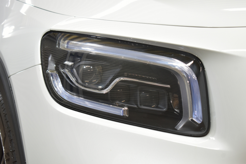 メルセデスベンツ GLB GLB250 4ﾏﾁｯｸ ｽﾎﾟｰﾂ AMGﾗｲﾝ ﾅｲﾄP ﾚｰﾀﾞｰｾｰﾌﾃｨP 黒革 AMGｴｱﾛ20AW MBUXﾅﾋﾞTV 360ｶﾒﾗ ﾃﾞｨｽﾄﾛﾆｯｸ ﾌﾞﾗｲﾝﾄﾞｽﾎﾟｯﾄ ﾚｰﾝｷｰﾌﾟ ｷｰﾚｽGO ﾌｯﾄｹﾞｰﾄ ﾜｲﾔﾚｽﾁｬｰｼﾞ ﾏﾙﾁｶﾗｰｱﾝﾋﾞｴﾝﾄ 3列ｼｰﾄ7人乗 2年保証