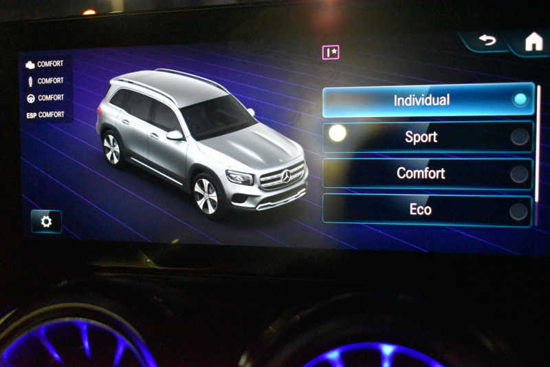 メルセデスベンツ GLB GLB250 4ﾏﾁｯｸ ｽﾎﾟｰﾂ AMGﾗｲﾝ ﾅｲﾄP ﾚｰﾀﾞｰｾｰﾌﾃｨP 黒革 AMGｴｱﾛ20AW MBUXﾅﾋﾞTV 360ｶﾒﾗ ﾃﾞｨｽﾄﾛﾆｯｸ ﾌﾞﾗｲﾝﾄﾞｽﾎﾟｯﾄ ﾚｰﾝｷｰﾌﾟ ｷｰﾚｽGO ﾌｯﾄｹﾞｰﾄ ﾜｲﾔﾚｽﾁｬｰｼﾞ ﾏﾙﾁｶﾗｰｱﾝﾋﾞｴﾝﾄ 3列ｼｰﾄ7人乗 2年保証