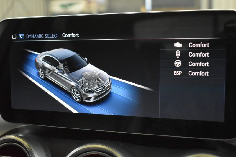 メルセデスベンツ Cクラス C200 AVG AMGﾗｲﾝ ﾚｻﾞｰｴｸｽｸﾙｰｼﾌﾞP ﾚｰﾀﾞｰｾｰﾌﾃｨP 後期 ﾊﾟﾉﾗﾏｻﾝﾙｰﾌ 革 ﾌﾞﾙﾒｽﾀｰS HUD ｴｱﾊﾞﾗﾝｽP 液晶ﾒｰﾀｰ ﾌｯﾄﾄﾗﾝｸ AMGｴｱﾛ18AW ﾃﾞｨｽﾄﾛ ﾌﾞﾗｲﾝﾄﾞS ﾚｰﾝｷｰﾌﾟ ﾅﾋﾞTV Bｶﾒﾗ ｷｰﾚｽｺﾞｰ 2年保証