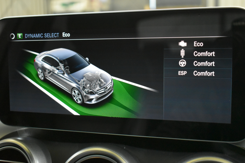メルセデスベンツ Cクラス C200 AVG AMGﾗｲﾝ ﾚｻﾞｰｴｸｽｸﾙｰｼﾌﾞP ﾚｰﾀﾞｰｾｰﾌﾃｨP 後期 ﾊﾟﾉﾗﾏｻﾝﾙｰﾌ 革 ﾌﾞﾙﾒｽﾀｰS HUD ｴｱﾊﾞﾗﾝｽP 液晶ﾒｰﾀｰ ﾌｯﾄﾄﾗﾝｸ AMGｴｱﾛ18AW ﾃﾞｨｽﾄﾛ ﾌﾞﾗｲﾝﾄﾞS ﾚｰﾝｷｰﾌﾟ ﾅﾋﾞTV Bｶﾒﾗ ｷｰﾚｽｺﾞｰ 2年保証