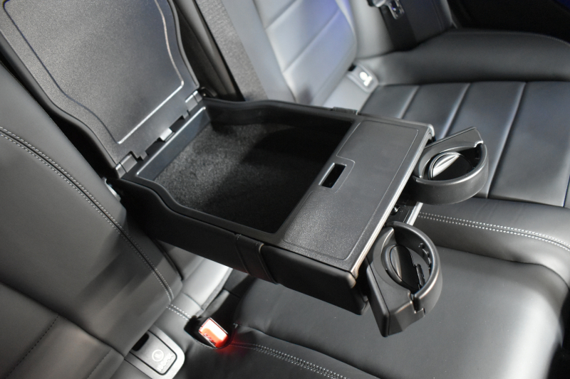 メルセデスベンツ Eクラス E220d ｽﾎﾟｰﾂ BSG搭載 ｴｸｽｸﾙｰｼﾌﾞP AMGﾗｲﾝｲﾝﾃﾘｱP ﾚｰﾀﾞｰｾｰﾌﾃｨP 後期型 革 ﾌﾞﾙﾒｽﾀｰ HUD ｴｱﾊﾞﾗﾝｽP ﾊﾟﾜｰﾄﾗﾝｸ AMGｴｱﾛ19AW MBUXARﾅﾋﾞTV 360ｶﾒﾗ ﾜｲﾔﾚｽﾁｬｰｼﾞ ﾃﾞｨｽﾄﾛ ﾌﾞﾗｲﾝﾄﾞS ﾚｰﾝｷｰﾌﾟ 2年保証