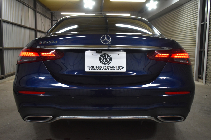 メルセデスベンツ Eクラス E220d ｽﾎﾟｰﾂ BSG搭載 ｴｸｽｸﾙｰｼﾌﾞP AMGﾗｲﾝｲﾝﾃﾘｱP ﾚｰﾀﾞｰｾｰﾌﾃｨP 後期型 革 ﾌﾞﾙﾒｽﾀｰ HUD ｴｱﾊﾞﾗﾝｽP ﾊﾟﾜｰﾄﾗﾝｸ AMGｴｱﾛ19AW MBUXARﾅﾋﾞTV 360ｶﾒﾗ ﾜｲﾔﾚｽﾁｬｰｼﾞ ﾃﾞｨｽﾄﾛ ﾌﾞﾗｲﾝﾄﾞS ﾚｰﾝｷｰﾌﾟ 2年保証