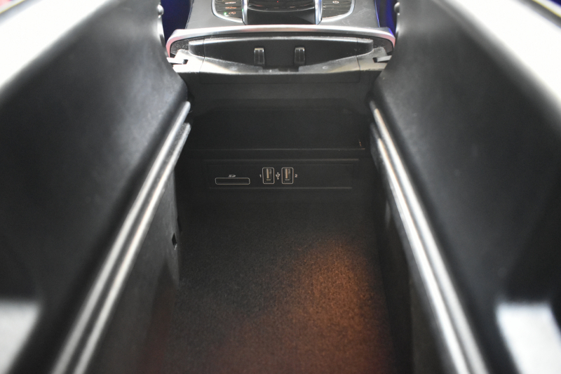 メルセデスベンツ Cクラス C220dWG ﾛｰﾚｳｽED ｽﾎﾟｰﾂﾌﾟﾗｽP ﾚｻﾞｰｴｸｽｸﾙｰｼﾌﾞP ﾚｰﾀﾞｰｾｰﾌﾃｨP 後期 ﾊﾟﾉﾗﾏｻﾝﾙｰﾌ 革 ﾍﾞﾝﾁﾚｰﾀｰ ﾌﾞﾙﾒｽﾀｰS HUD 360ｶﾒﾗ ｴｱﾊﾞﾗﾝｽP 液晶ﾒｰﾀｰ ﾌｯﾄｹﾞｰﾄ ﾜｲﾔﾚｽﾁｬｰｼﾞ AMGｴｱﾛ18AW ACC ﾌﾞﾗｲﾝﾄﾞS ﾅﾋﾞTV ｷｰﾚｽｺﾞｰ 2年保証