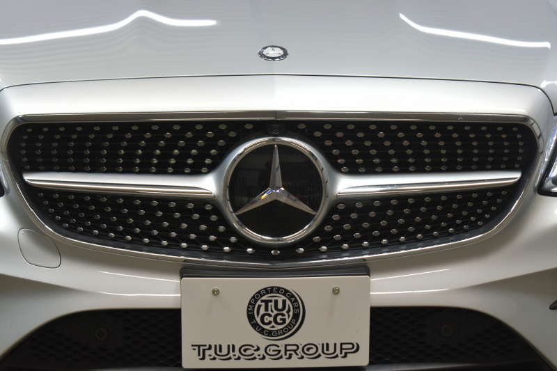 メルセデスベンツ Eクラス E200 ｸｰﾍﾟ ｽﾎﾟｰﾂ ﾚｻﾞｰﾊﾟｯｹｰｼﾞ ﾚｰﾀﾞｰｾｰﾌﾃｨP ﾊﾟﾉﾗﾏｻﾝﾙｰﾌ ﾋｰﾀｰｸｰﾗｰ赤黒革 ﾃﾞｨｽﾄﾛ BSM Lﾁｪﾝｼﾞ AMGｴｱﾛ19AW ｷｰGO PTS ﾌﾞﾙﾒｽﾀｰ HUD 地ﾃﾞｼﾞ360ｶﾒﾗ 2年保証