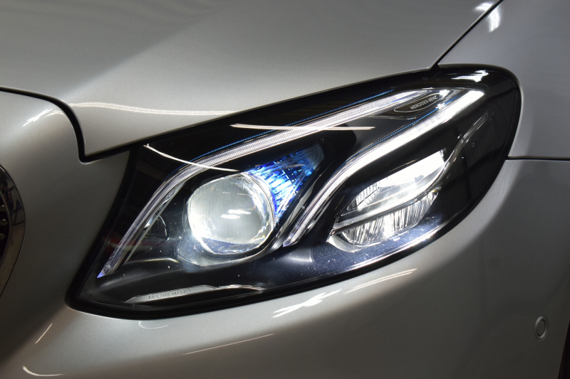 メルセデスベンツ Eクラス E200 ｸｰﾍﾟ ｽﾎﾟｰﾂ ﾚｻﾞｰﾊﾟｯｹｰｼﾞ ﾚｰﾀﾞｰｾｰﾌﾃｨP ﾊﾟﾉﾗﾏｻﾝﾙｰﾌ ﾋｰﾀｰｸｰﾗｰ赤黒革 ﾃﾞｨｽﾄﾛ BSM Lﾁｪﾝｼﾞ AMGｴｱﾛ19AW ｷｰGO PTS ﾌﾞﾙﾒｽﾀｰ HUD 地ﾃﾞｼﾞ360ｶﾒﾗ 2年保証