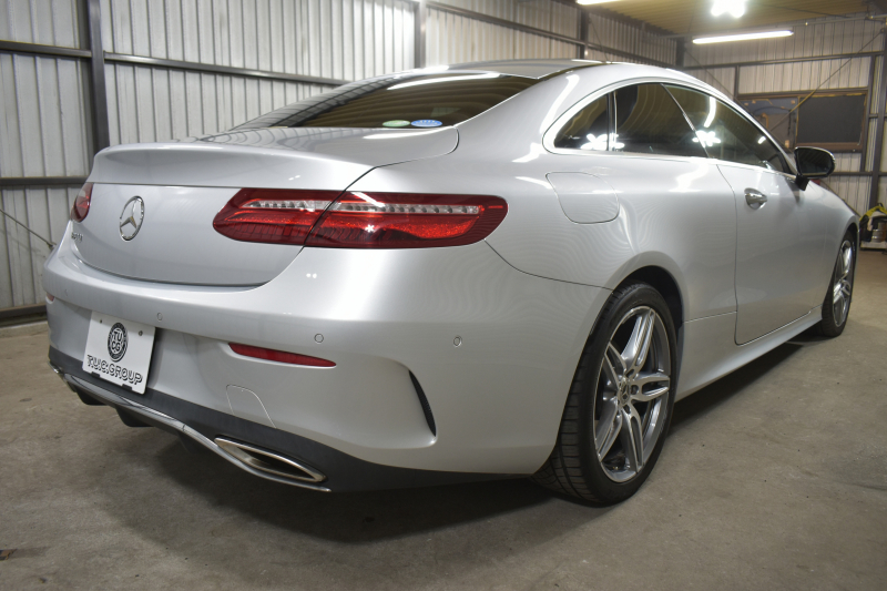 メルセデスベンツ Eクラス E200 ｸｰﾍﾟ ｽﾎﾟｰﾂ ﾚｻﾞｰﾊﾟｯｹｰｼﾞ ﾚｰﾀﾞｰｾｰﾌﾃｨP ﾊﾟﾉﾗﾏｻﾝﾙｰﾌ ﾋｰﾀｰｸｰﾗｰ赤黒革 ﾃﾞｨｽﾄﾛ BSM Lﾁｪﾝｼﾞ AMGｴｱﾛ19AW ｷｰGO PTS ﾌﾞﾙﾒｽﾀｰ HUD 地ﾃﾞｼﾞ360ｶﾒﾗ 2年保証