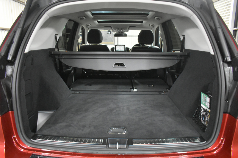 メルセデスベンツ GLE GLE350d 4ﾏﾁｯｸ ｽﾎﾟｰﾂ ﾚｰﾀﾞｰP 3.0ℓV型6気筒ﾀｰﾎﾞ 全席ﾋｰﾀｰ黒革 ﾊﾟﾉﾗﾏｻﾝﾙｰﾌ ﾊｰﾏﾝｶｰﾄﾞﾝ ﾃﾞｨｽﾄﾛ ﾌﾞﾗｲﾝﾄﾞｽﾎﾟｯﾄ ﾚｰﾝｷｰﾌﾟ AMGｴｱﾛ20AW ｻｲﾄﾞﾗﾝﾆﾝｸﾞﾎﾞｰﾄﾞ地ﾃﾞｼﾞﾅﾋﾞ360ｶﾒﾗ ﾊﾟｰｸﾄﾛ 2年保証