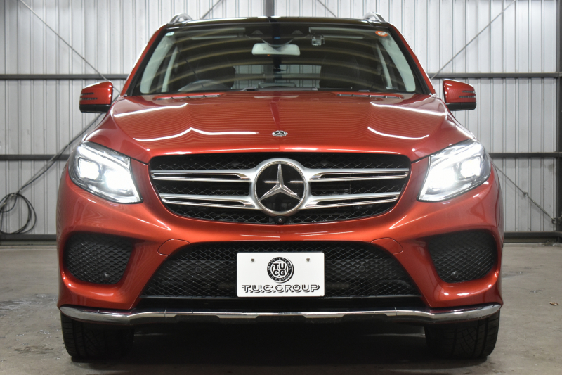 メルセデスベンツ GLE GLE350d 4ﾏﾁｯｸ ｽﾎﾟｰﾂ ﾚｰﾀﾞｰP 3.0ℓV型6気筒ﾀｰﾎﾞ 全席ﾋｰﾀｰ黒革 ﾊﾟﾉﾗﾏｻﾝﾙｰﾌ ﾊｰﾏﾝｶｰﾄﾞﾝ ﾃﾞｨｽﾄﾛ ﾌﾞﾗｲﾝﾄﾞｽﾎﾟｯﾄ ﾚｰﾝｷｰﾌﾟ AMGｴｱﾛ20AW ｻｲﾄﾞﾗﾝﾆﾝｸﾞﾎﾞｰﾄﾞ地ﾃﾞｼﾞﾅﾋﾞ360ｶﾒﾗ ﾊﾟｰｸﾄﾛ 2年保証