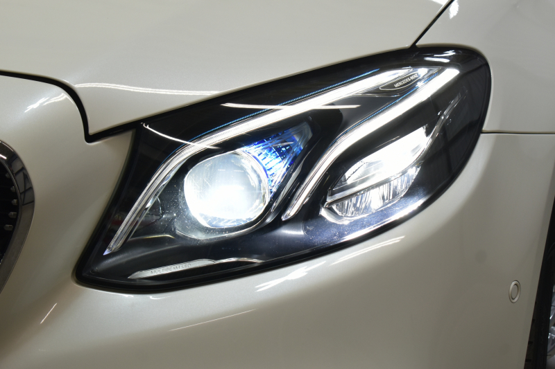 メルセデスベンツ Eクラス E200 AVGｽﾎﾟｰﾂ ﾚｻﾞｰｴｸｽｸﾙｰｼﾌﾞP ﾚｰﾀﾞｰｾｰﾌﾃｨP ﾊﾟﾉﾗﾏｻﾝﾙｰﾌ 革 ﾌﾞﾙﾒｽﾀｰｻｳﾝﾄﾞ ｴｱﾊﾞﾗﾝｽP ｵｰﾄﾄﾗﾝｸ AMGｴｱﾛ19AW ﾃﾞｨｽﾄﾛﾆｯｸ ﾌﾞﾗｲﾝﾄﾞｽﾎﾟｯﾄ ﾚｰﾝｷｰﾌﾟ ﾅﾋﾞTV 360ｶﾒﾗ ｷｰﾚｽｺﾞｰ 2年保証