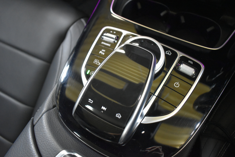 メルセデスベンツ Eクラス E200 AVGｽﾎﾟｰﾂ ﾚｻﾞｰｴｸｽｸﾙｰｼﾌﾞP ﾚｰﾀﾞｰｾｰﾌﾃｨP ﾊﾟﾉﾗﾏｻﾝﾙｰﾌ 革 ﾌﾞﾙﾒｽﾀｰｻｳﾝﾄﾞ ｴｱﾊﾞﾗﾝｽP ｵｰﾄﾄﾗﾝｸ AMGｴｱﾛ19AW ﾃﾞｨｽﾄﾛﾆｯｸ ﾌﾞﾗｲﾝﾄﾞｽﾎﾟｯﾄ ﾚｰﾝｷｰﾌﾟ ﾅﾋﾞTV 360ｶﾒﾗ ｷｰﾚｽｺﾞｰ 2年保証