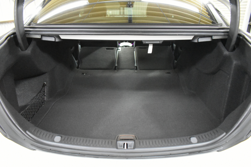 メルセデスベンツ Eクラス E200 AVGｽﾎﾟｰﾂ ﾚｻﾞｰｴｸｽｸﾙｰｼﾌﾞP ﾚｰﾀﾞｰｾｰﾌﾃｨP ﾊﾟﾉﾗﾏｻﾝﾙｰﾌ 革 ﾌﾞﾙﾒｽﾀｰｻｳﾝﾄﾞ ｴｱﾊﾞﾗﾝｽP ｵｰﾄﾄﾗﾝｸ AMGｴｱﾛ19AW ﾃﾞｨｽﾄﾛﾆｯｸ ﾌﾞﾗｲﾝﾄﾞｽﾎﾟｯﾄ ﾚｰﾝｷｰﾌﾟ ﾅﾋﾞTV 360ｶﾒﾗ ｷｰﾚｽｺﾞｰ 2年保証